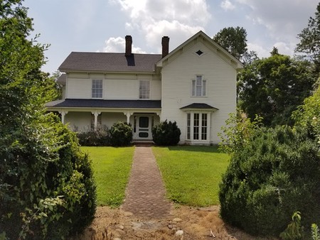 1910 Farmhouse photo